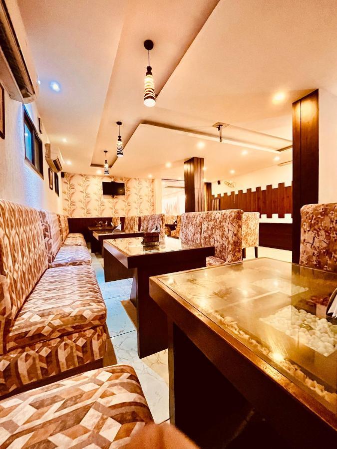 奥尼克斯酒店 德拉敦 外观 照片